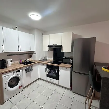 Appartement Chelles Apartment Chelles (Seine-et-Marne)